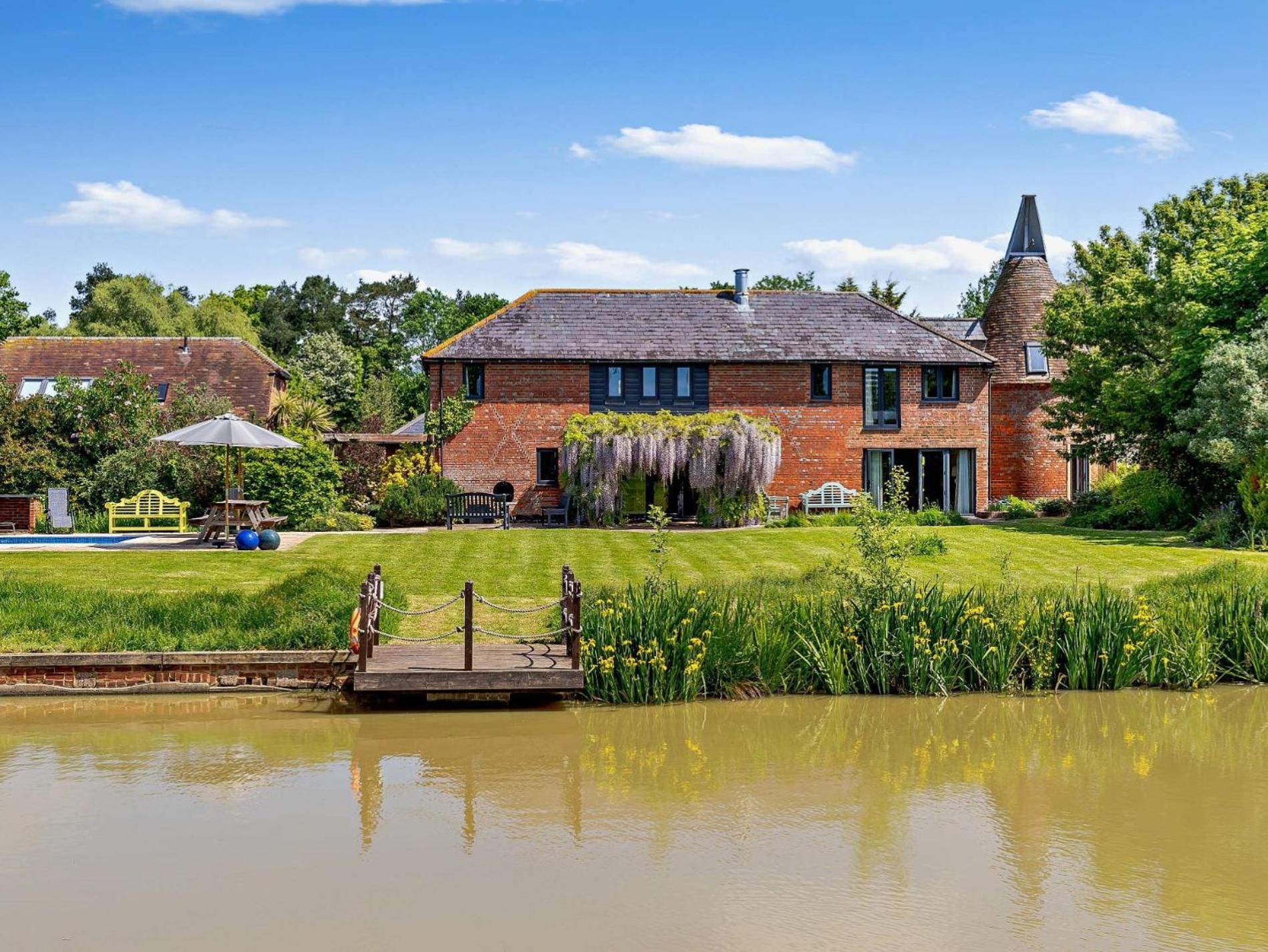 5 Bed In Smarden 76428 Villa Exterior foto
