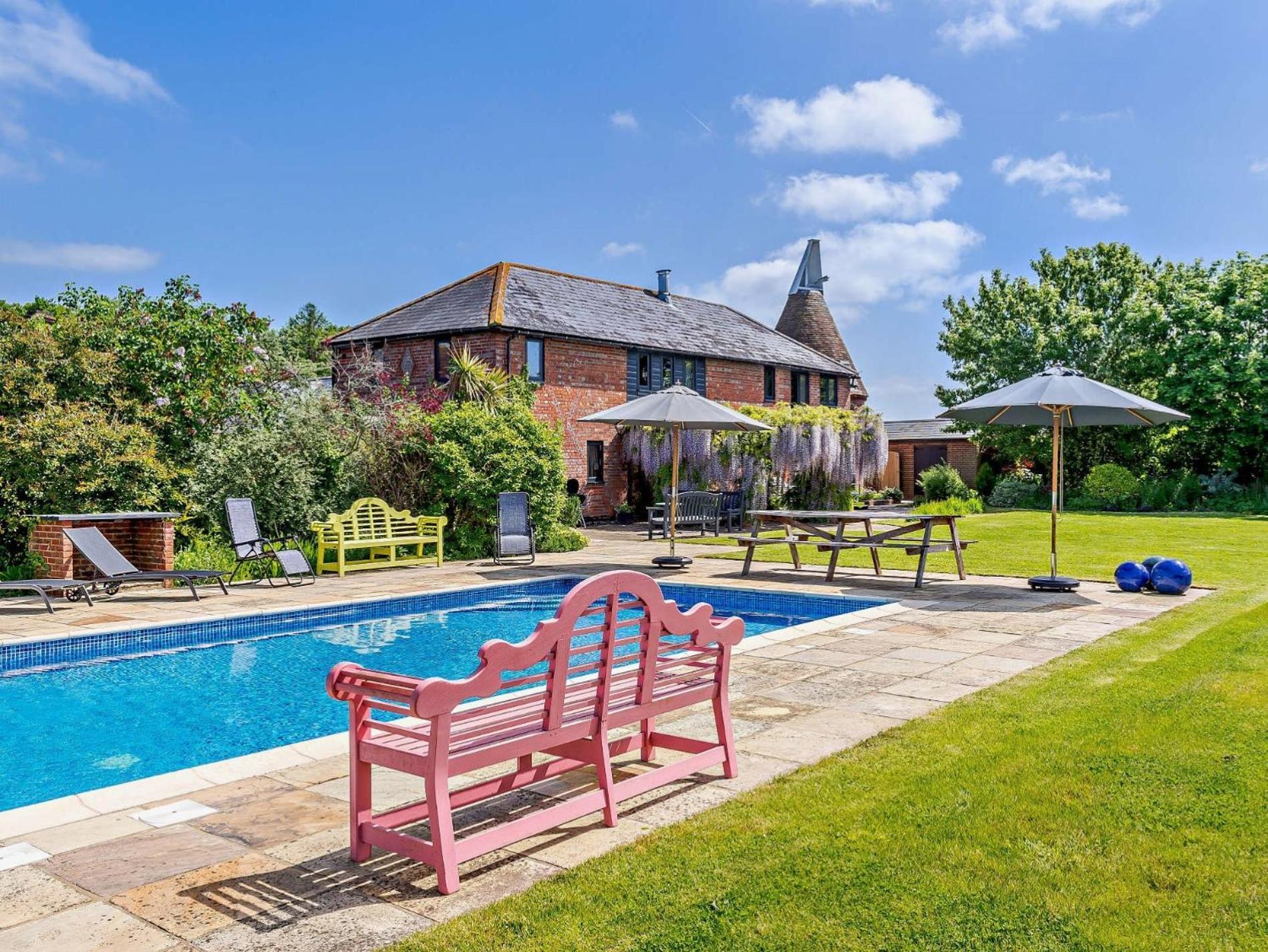 5 Bed In Smarden 76428 Villa Exterior foto