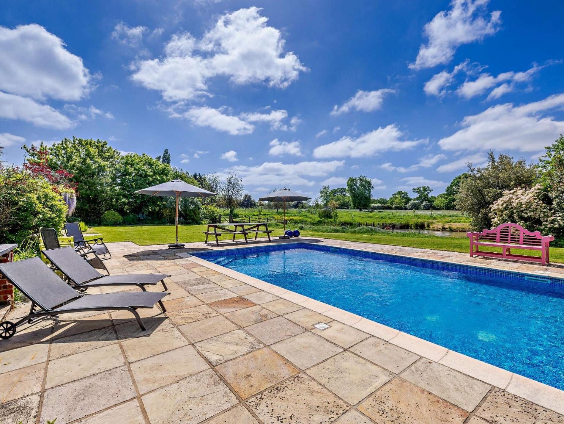5 Bed In Smarden 76428 Villa Exterior foto